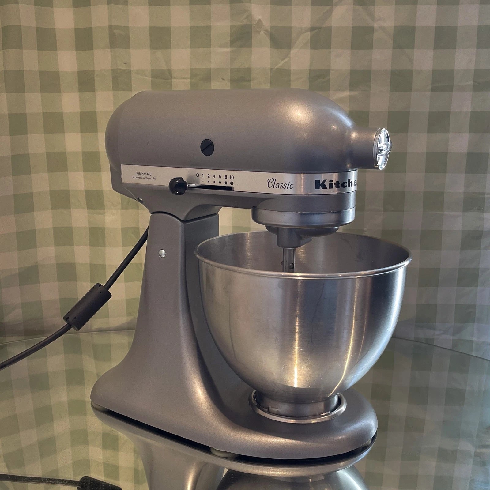 KitchenAid Classic 4.3L Stand Mixer — Contour Silver (Ex-Display) | Batch 17