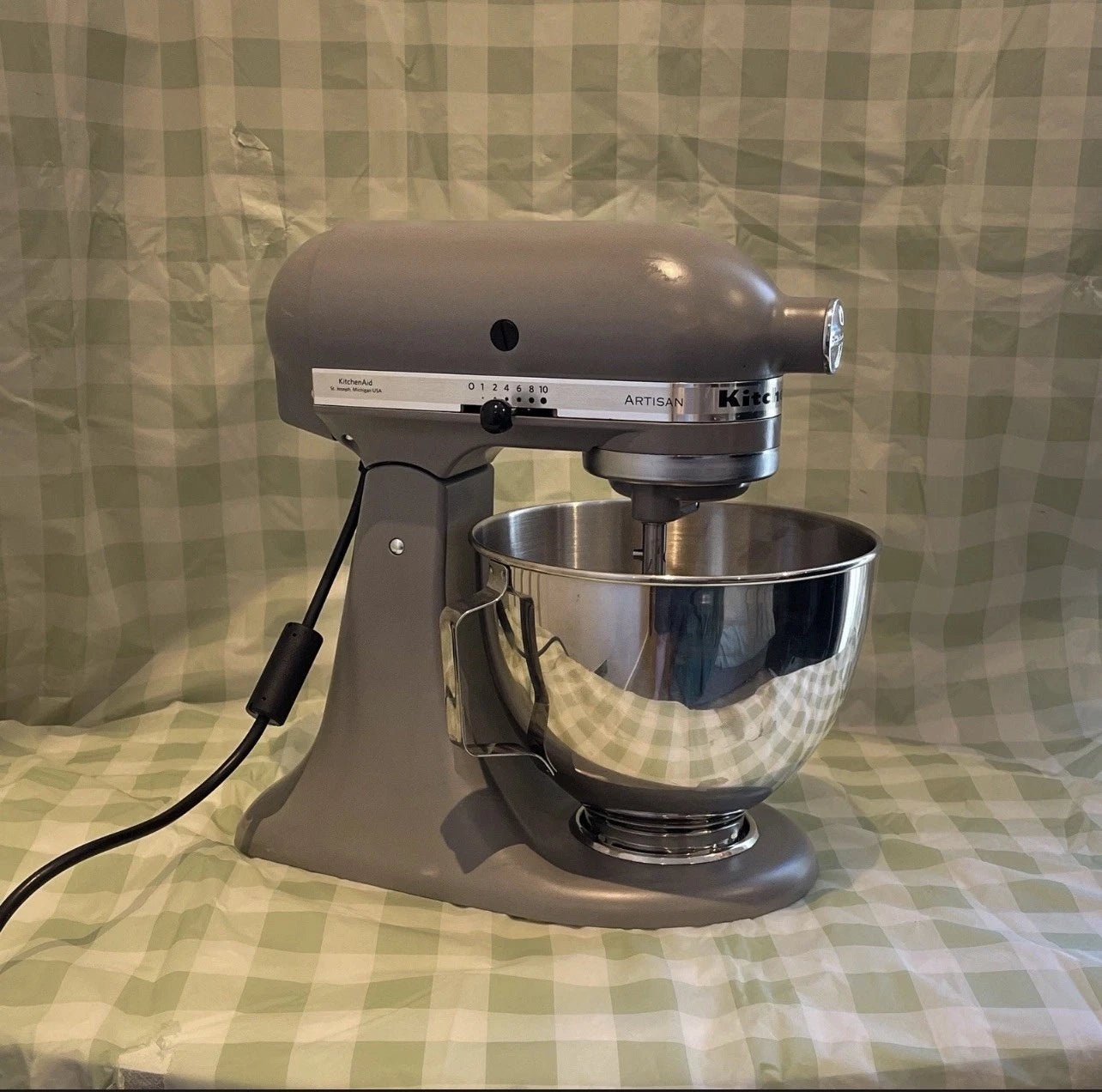 KitchenAid Artisan 4.3L Stand Mixer — Matte Grey | Batch 17